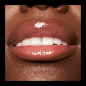 ESSENCE COSMETICS Ess. Bálsamo labial the super balm 01^ Barra De Labios